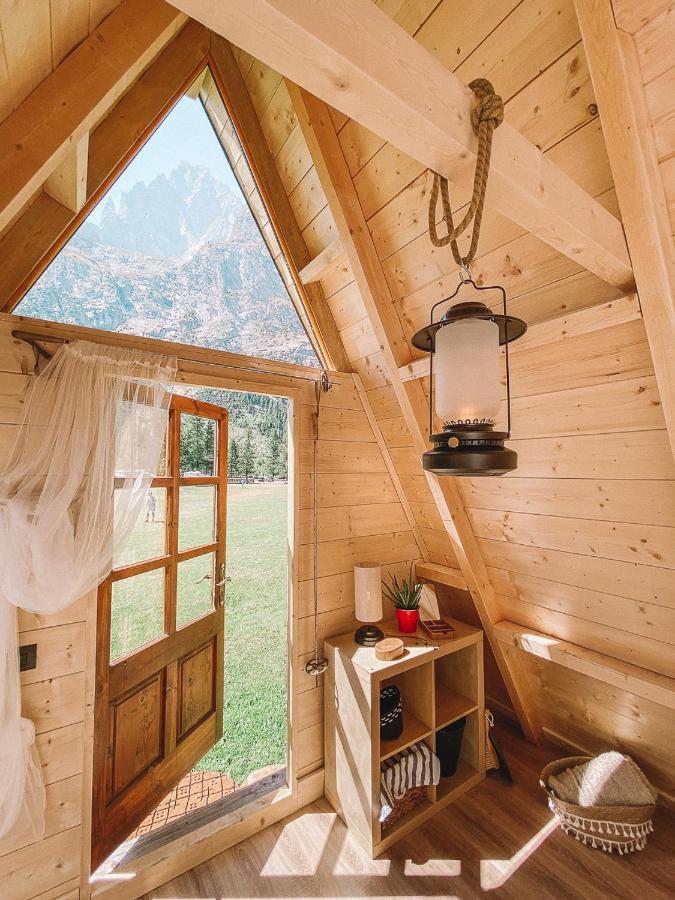 Hobo Camping Courmayeur Bagian luar foto